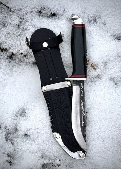 Partio 100v juhlapuukko