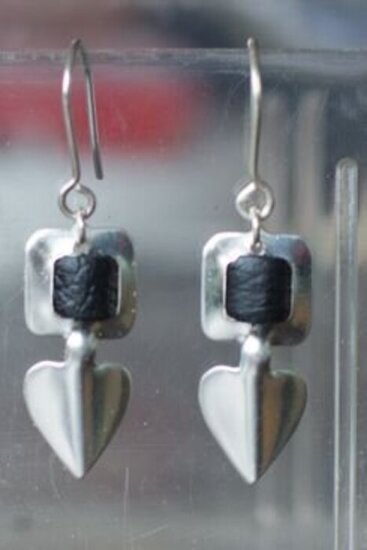 Hela Earrings Silver