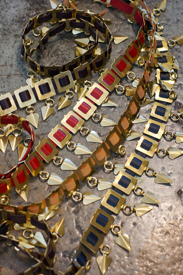 Helavyö belt brass 115 cm