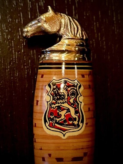Coat of Arms knife
